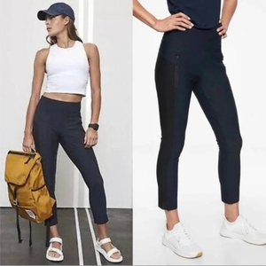 Athleta Stellar Crop Pant Perforated‎ Side Panels Womens S Navy Black Trousers